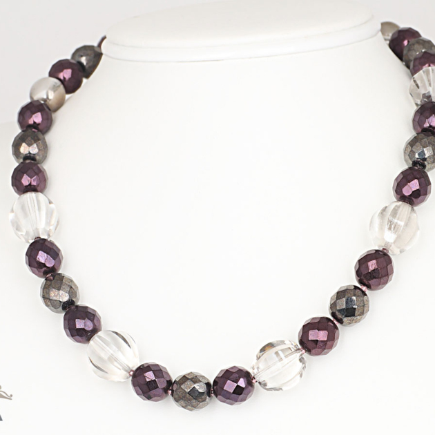 Ametystowo-grafitowy