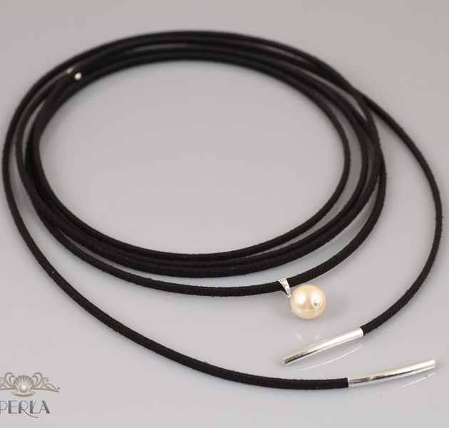 Z perłą ecru - długość XL