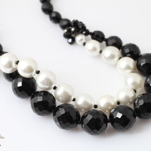 Śliczny i elegancji