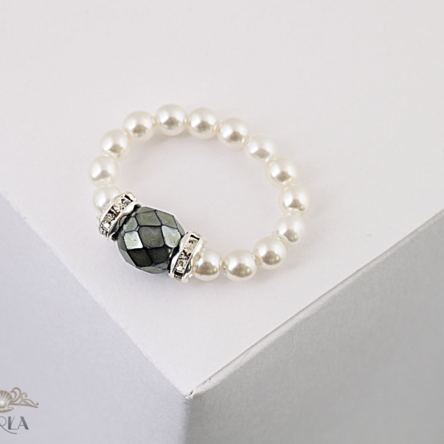 p-10   Zasnuty dymem